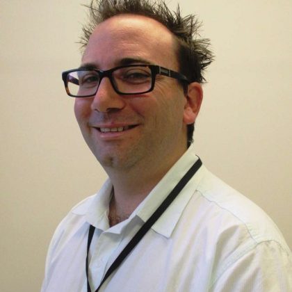 Dr Russell Wallis